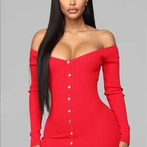 Fashion nova fitted  ribbed red dress size M with gold buttons